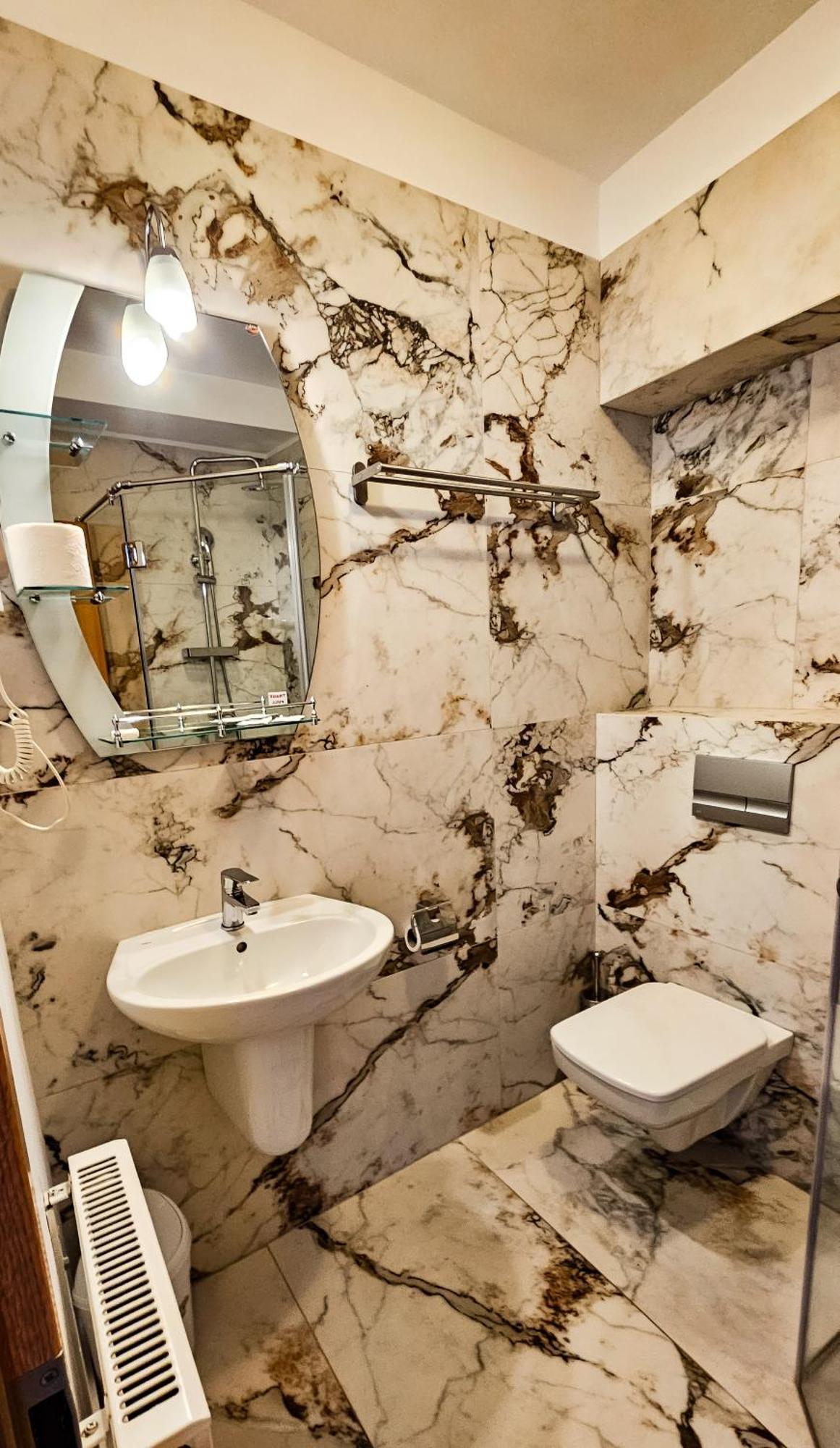 Hotel Eden Сібіу Екстер'єр фото